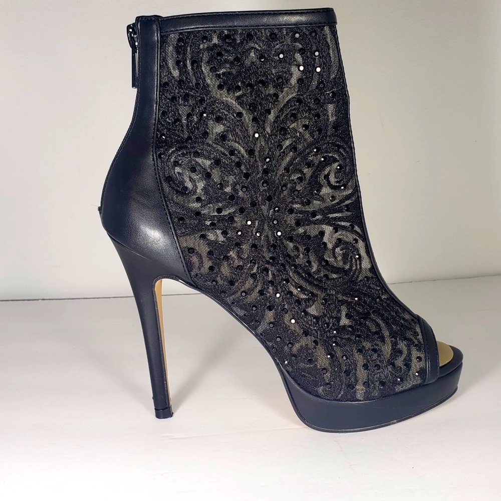 Aldo Uliana Booties size 7